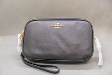 Load image into Gallery viewer, COACH - Crossbody Clutch Wallet With Belt