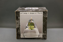 Load image into Gallery viewer, Chameleon Oil Lamp
